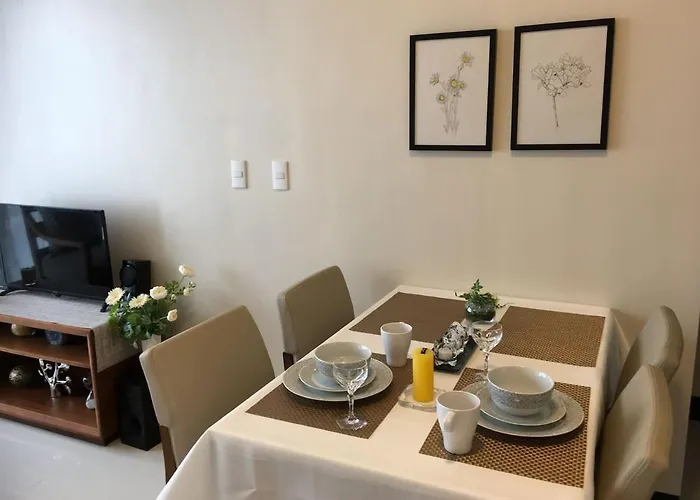 Cebu Cozy Ocean View 1br,17th,pool,wifi,mactan 3* Lapu-Lapu City