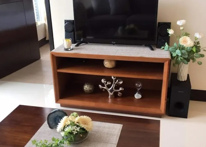 Cebu Cozy Ocean View 1br,17th,pool,wifi,mactan 3*