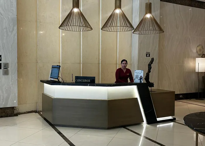 아파트호텔 Cebu Cozy Ocean View 1br,17th,pool,wifi,mactan 3*